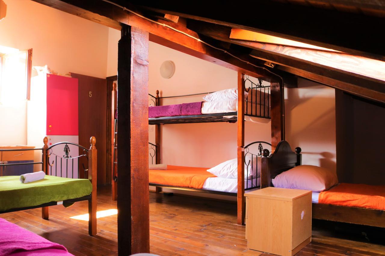 Hostel Alma 2 ポレッチ エクステリア 写真
