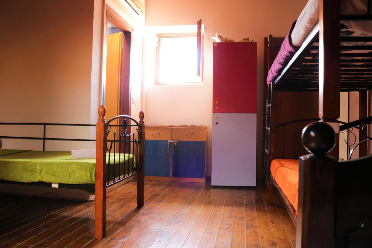 Hostel Alma 2 ポレッチ エクステリア 写真
